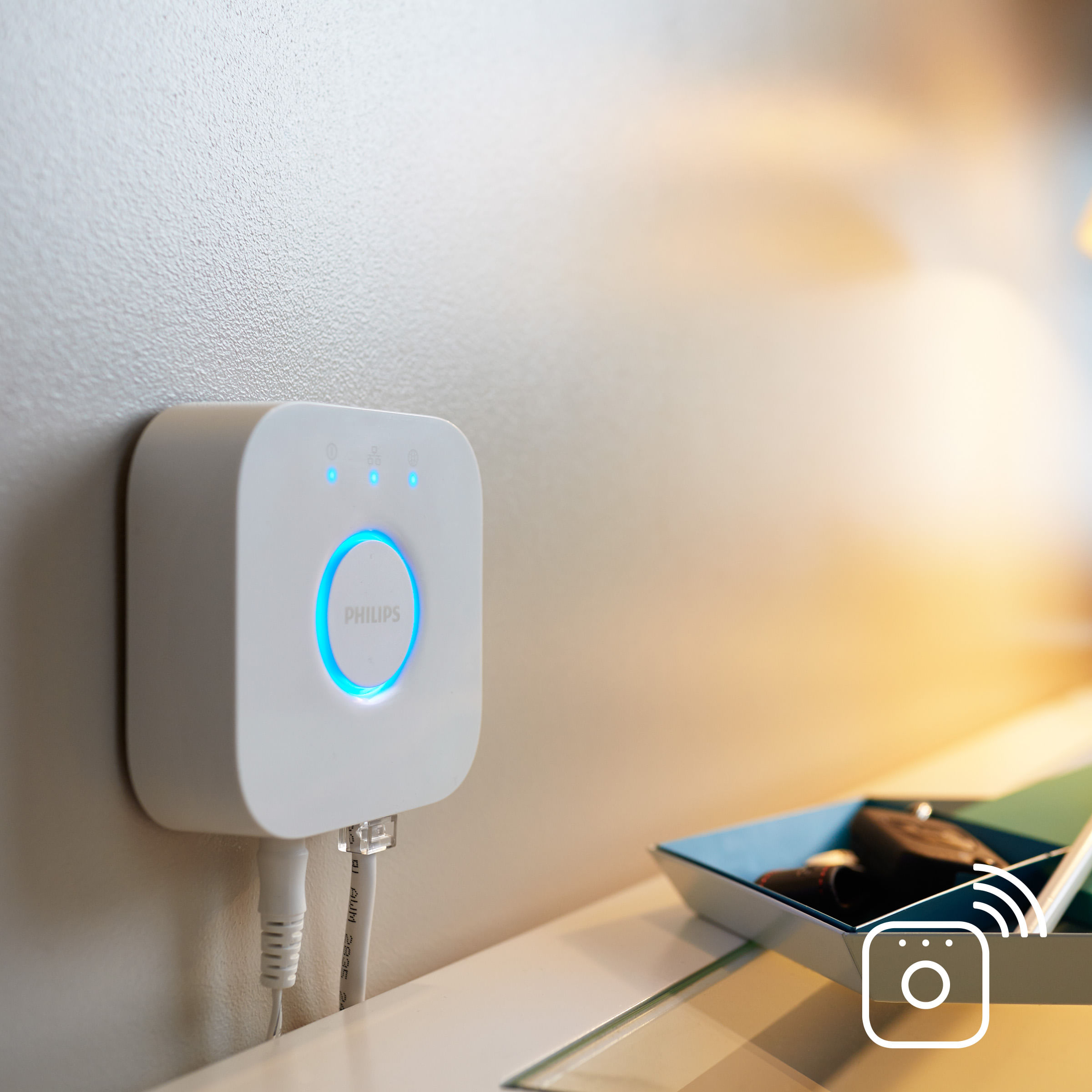 Philips Hue LED電球 800ルーメン 7個＋Bridge ブリッジ Bridge — Hub inteligente | Philips Hue BR